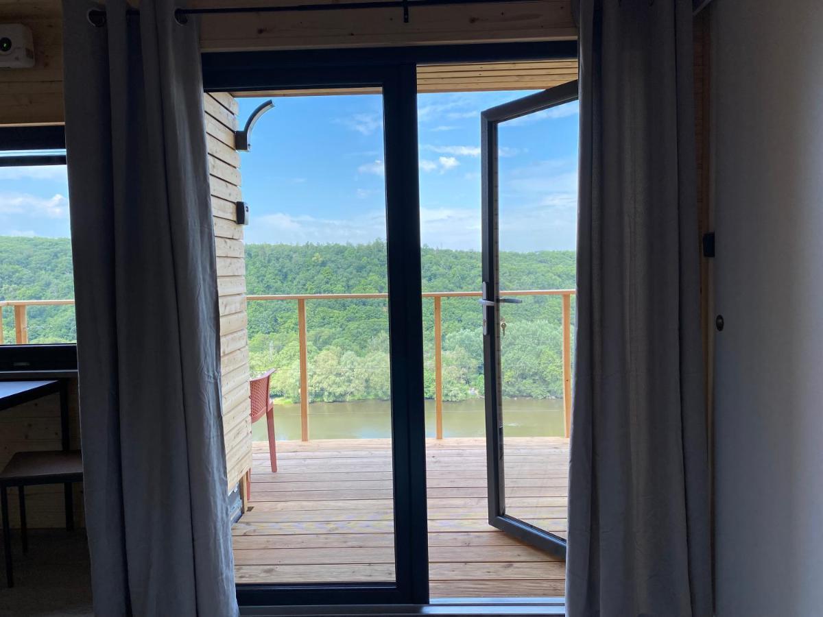 Chatka A Vyhlídka nad řekou Zdiby Exterior foto